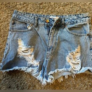 Forever 21 Denim Shorts Size 27